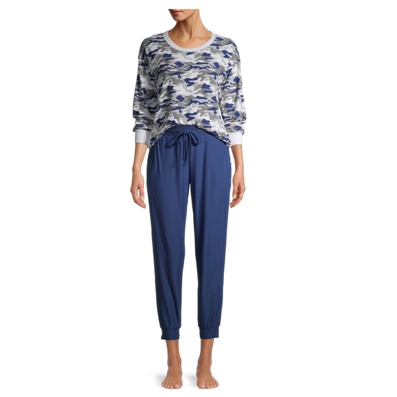 Women’s Muk Luks Camo  Lounge pj’s 2 piece set - Picture 10 of 14